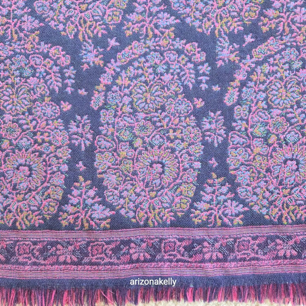 Petrusse Paris Wool Lightweight Purple Jacquard Embroidered Scarf - Picture 6 of 10